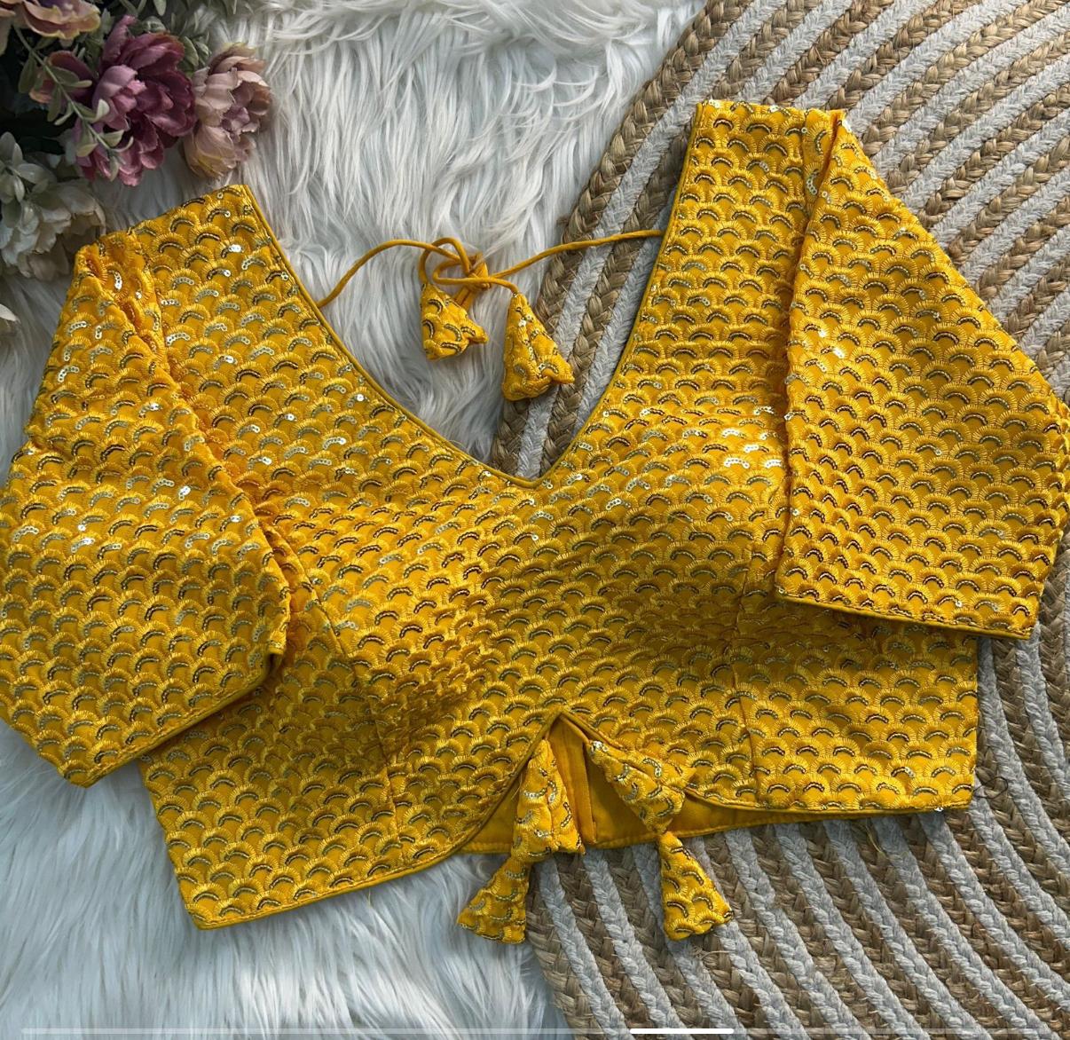 Double sequence blouse