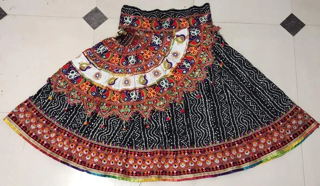 black bandani garba navratri lehenga